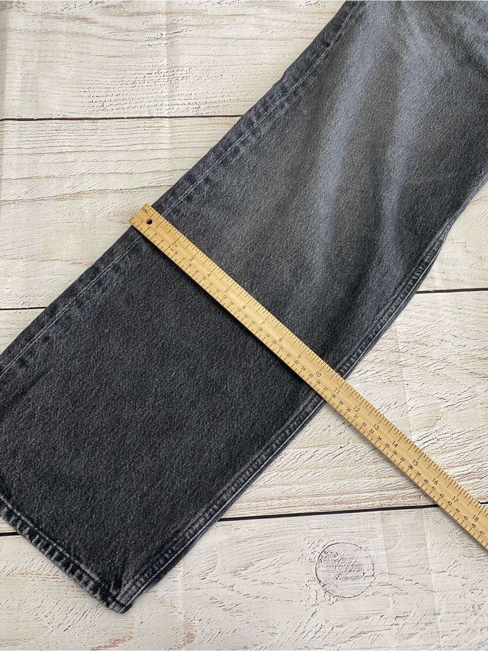 Agolde Low Slung Baggy Jeans in Washed Black size 28 - Picture 9 of 15
